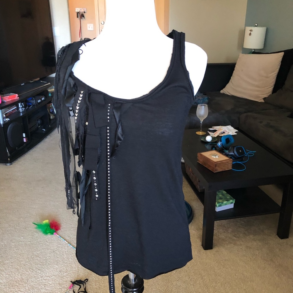 Steve Madden tassel tank top